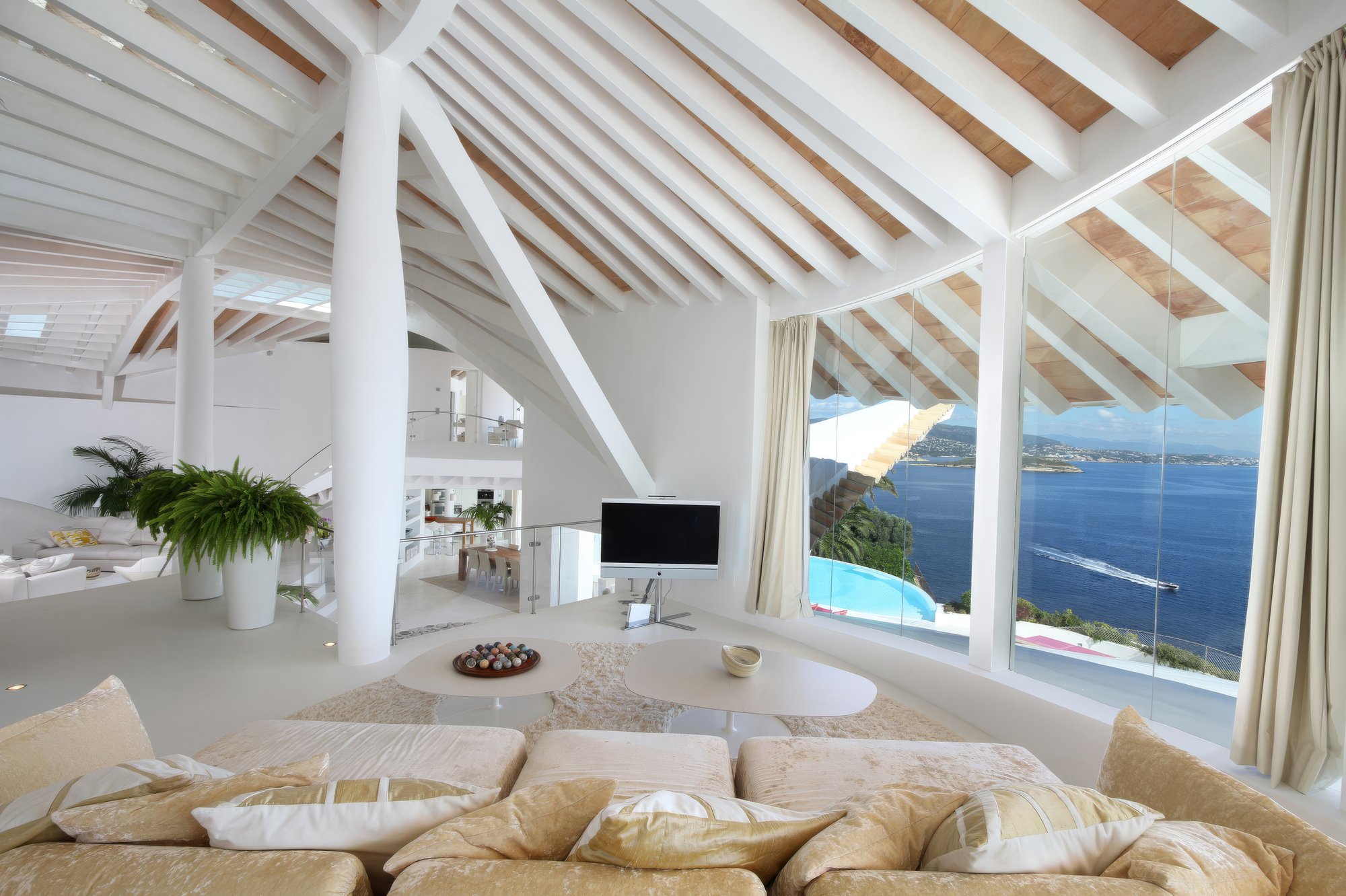 Living room 2